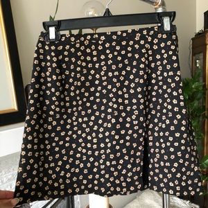 Floral mini skirt